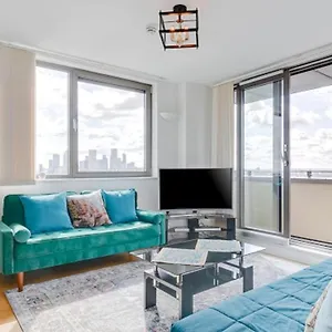 https://london-city-view-apartment.cambridgehotelsuk.com